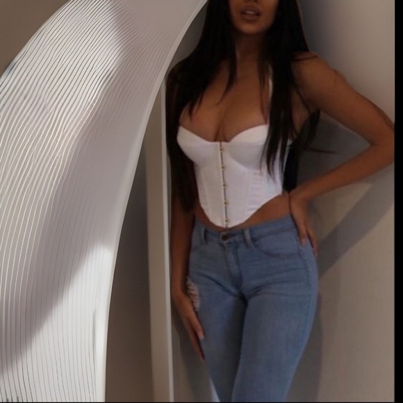 Sexy Magnetic Hook & Eye Design Asymmetrical Ribbon Straps Bustier Crop Camisole - Picture 14 of 17